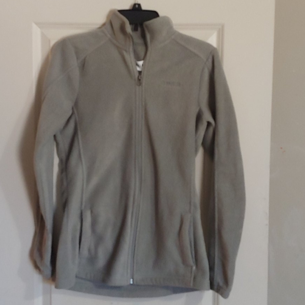 Magellan grey fleece Sweater